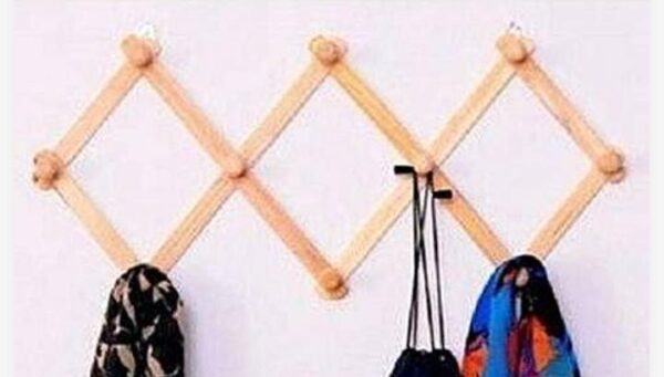 Wooden hanger