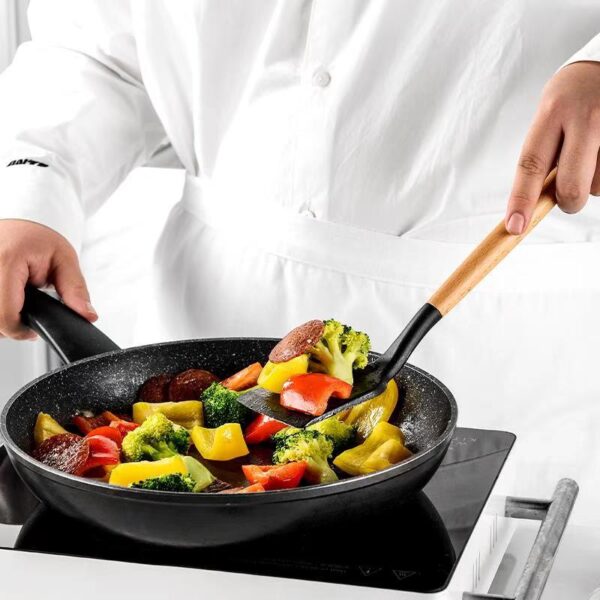 Silicone Spoon With Spoon Rest - Image 5