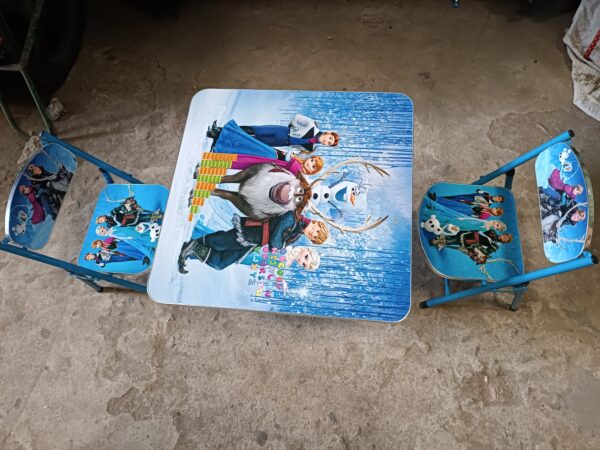 Quality Children Table Set - Image 7