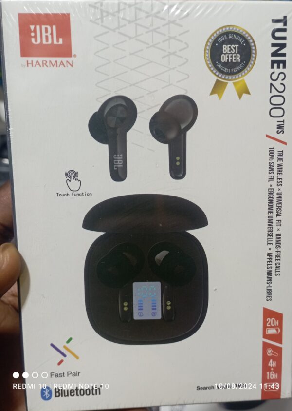 JBL tune s200.
