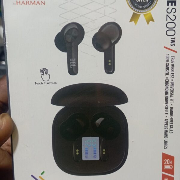 JBL tune s200.