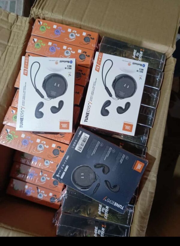JBL tune k95.