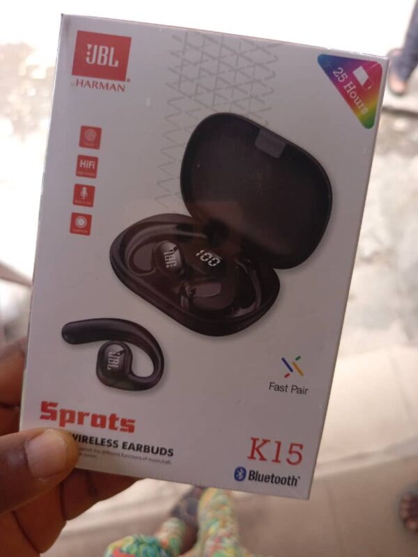 JBL k15.