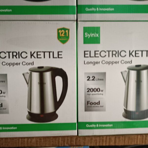 Syinix 2.2L Electric Stainless Kettle 