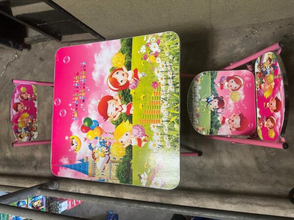 CHILDREN TABLE SET