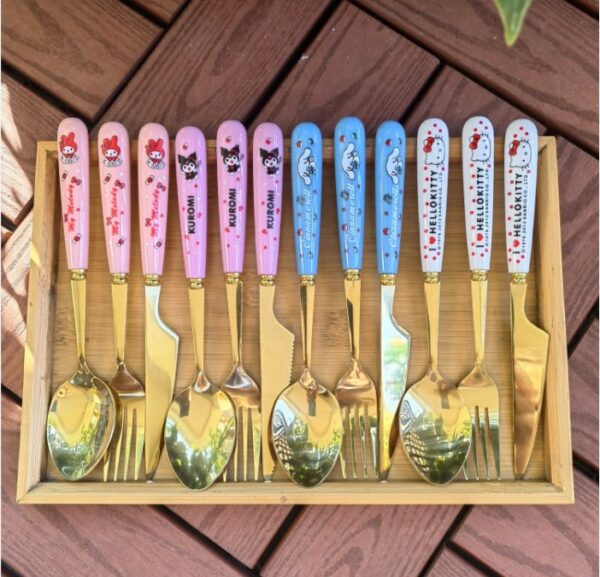 Spoon Set T13