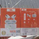 JBL airpod pro with pouch 12,500