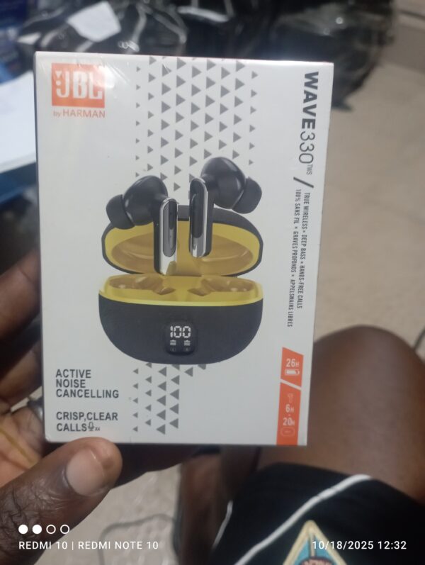 JBL wave330.