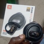 JBL buds air12 Bluetooth